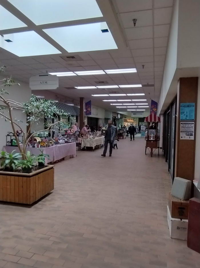 Westwood Mall - Interior Shot (newer photo)